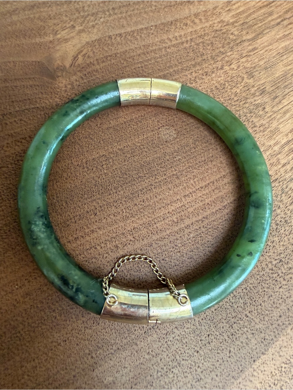 Vintage nephrite jade deep green hinge bracelet bangle